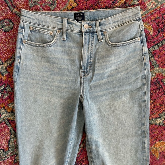 J. Crew | Women’s Light Blue Denim Essential Straight Jeans Distressed Knees, 29 - Picture 5 of 11